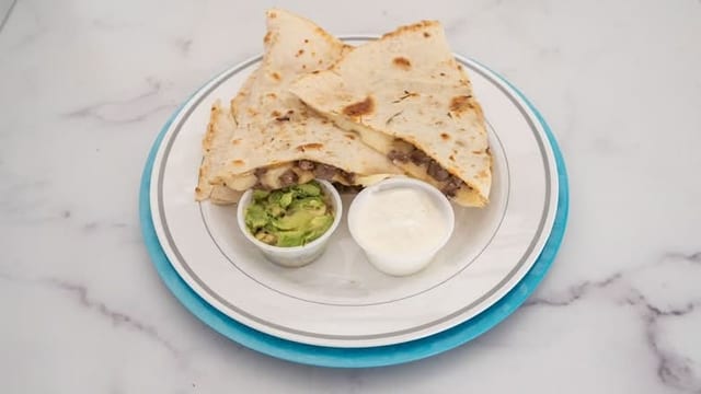 Quesadilla Asada.